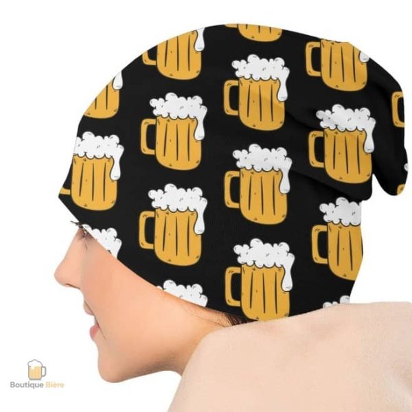 Bonnet festif au design chopes de bière