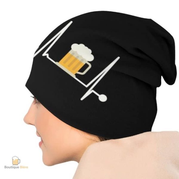 Bonnet original avec design sur le thème de la bière