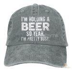 Casquette avec message amusant sur la bière