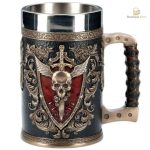 Chope de bière crâne et épée en céramique décorative
