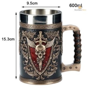 Accessoire de bar : chope crâne et épée pour amateurs de bière