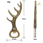Accessoire bière en bois de cerf, design élégant