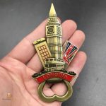 Outil pratique pour ouvrir vos bouteilles, style London Big Ben