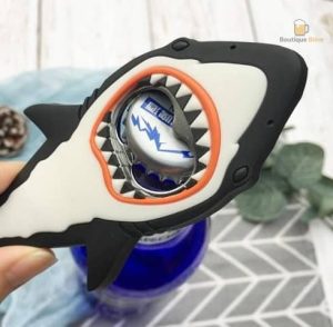 Accessoire de bar aimanté, décoratif et fonctionnel pour les amateurs