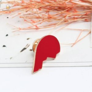 Pin's Bière, design cœur, symbole de passion pour la bière