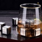 Glaçons design en acier pour les amateurs de bière
