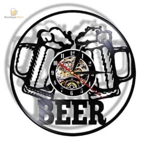 Horloge murale design sur le thème de la bière