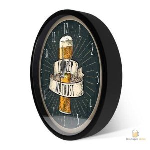 Horloge décorative inspirée par la culture de la bière