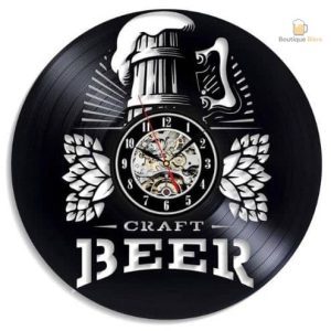 Horloge vinyle inspirée de la bière artisanale