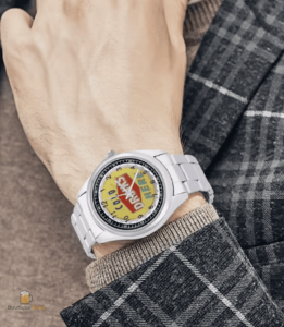 Élégante montre métal inspirée du monde des boissons froides