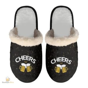 Pantoufles en forme de chopes de bière amusantes
