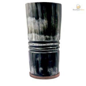 Pinte de bière en corne de vache artisanale