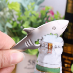 Accessoire essentiel pour ouvrir vos bouteilles avec style
