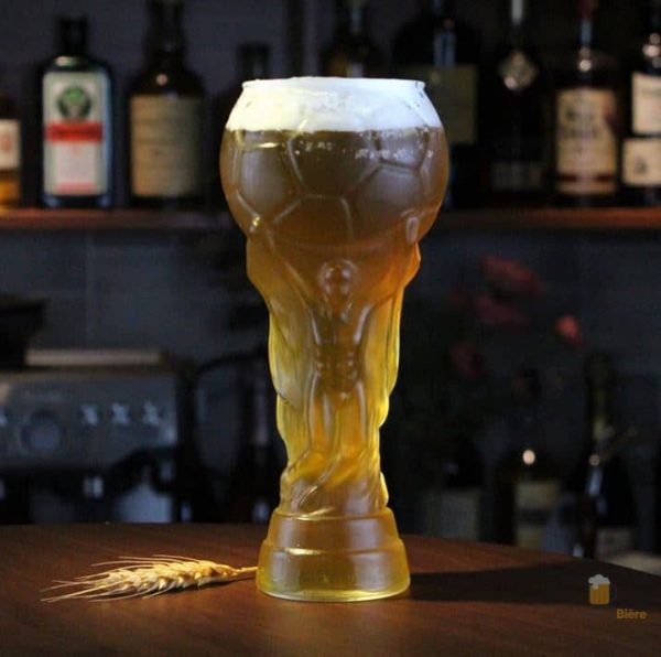 Accessoire idéal pour les soirées Coupe du Monde